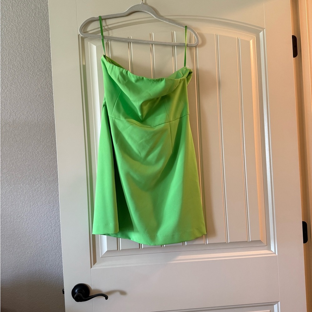 NWT Giani Bini Green Strapless Dress